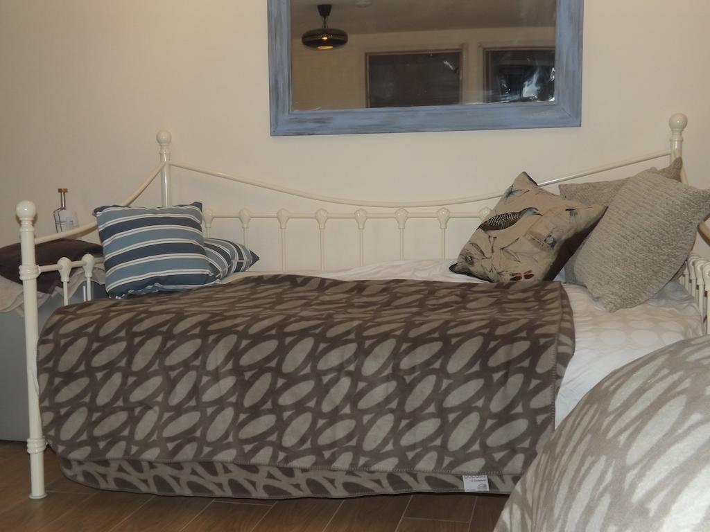 The Swallows Guest House New Quay  Rum bild